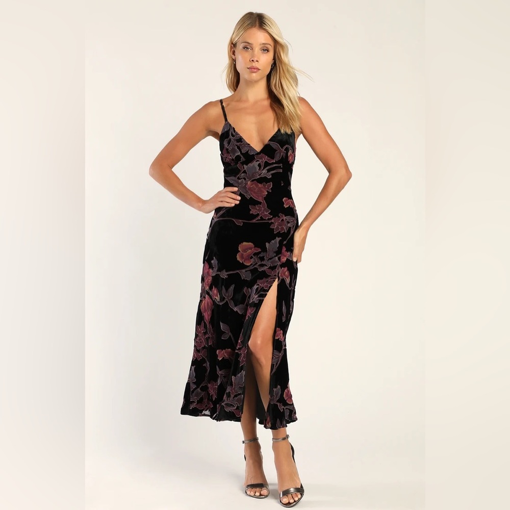 Lulu's Black Velvet Midi Dress with Pink Floral Burnout
